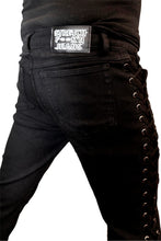 Load image into Gallery viewer, model showing back of pants