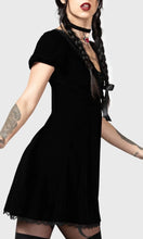 Load image into Gallery viewer, model showing back of dress