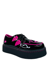 Load image into Gallery viewer, side of shoe on display