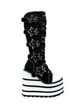 Load image into Gallery viewer, side of boot on display