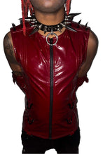 Load image into Gallery viewer, model showing front of top