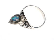 Load image into Gallery viewer, ring opened