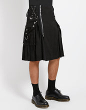 Load image into Gallery viewer, model showing side of kilt