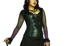 Load image into Gallery viewer, model showing front of top