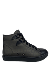 Load image into Gallery viewer, side of shoe