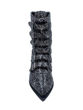 Load image into Gallery viewer, front of boot