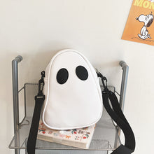 Load image into Gallery viewer, bag on display