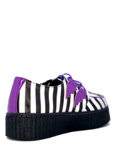 Load image into Gallery viewer, back of shoe