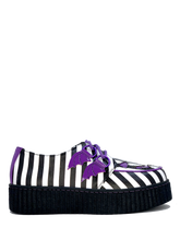 Load image into Gallery viewer, side of shoe