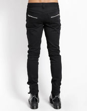 Load image into Gallery viewer, model showing back of pants