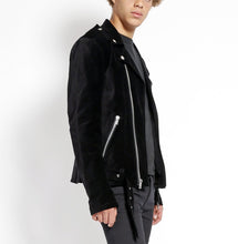 Load image into Gallery viewer, model showing side of jacket