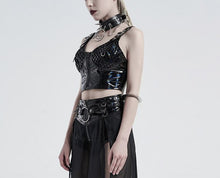 Load image into Gallery viewer, model showing side of top