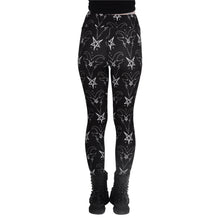 Load image into Gallery viewer, model showing back of leggings