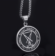 Load image into Gallery viewer, back of necklace