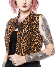 Load image into Gallery viewer, model showing front of vest