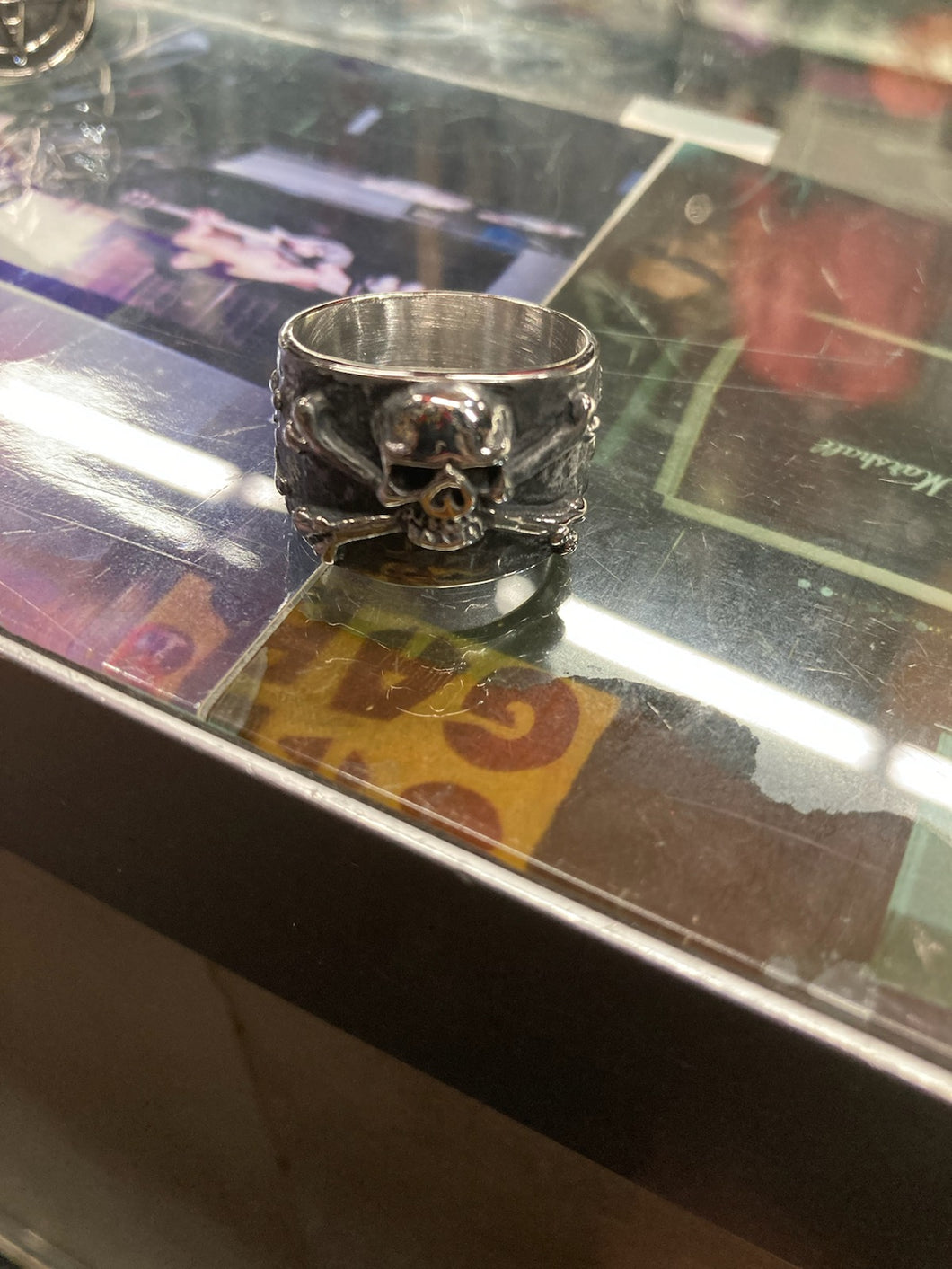 ring on display