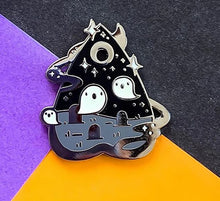 Load image into Gallery viewer, Zinc alloy cartoon ghosts floating over graveyard planchette pin
